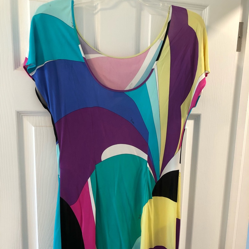 Designer Dress - Picture 3 of 9